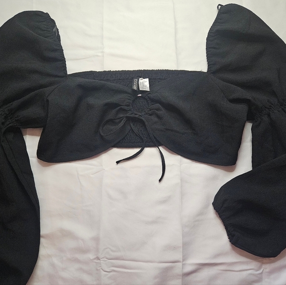 Divided Juniors Black Long Sleeve Cropped Top Size XL - Picture 1 of 11